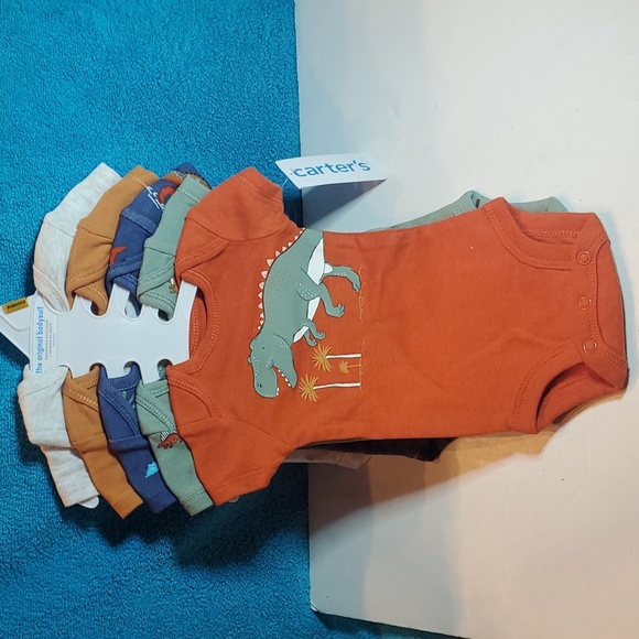 NWT Carters Newborn Onesie Pack of 5 Shirts - Picture 2 of 8